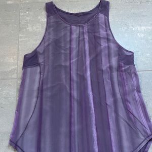 Lululemon tank top size 6